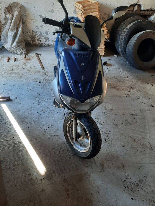 Scuter 49cc de vânzare