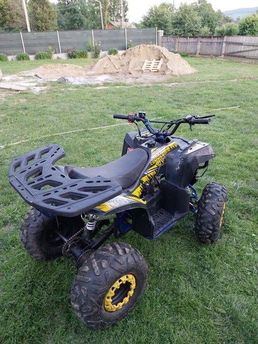 Vând atv 125 cc 3+1