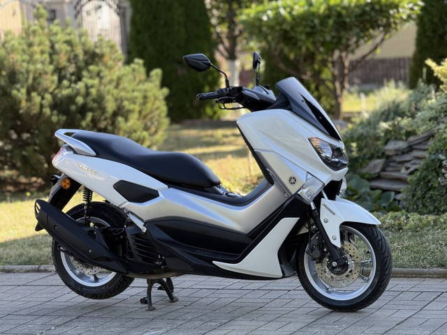 Yamaha N Max 125 ABS 2016 Se conduce cu CAT. B!! (Nu kawasaki honda)