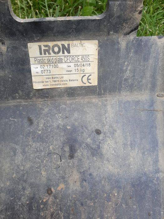 Scut plastic CFORCE 450S