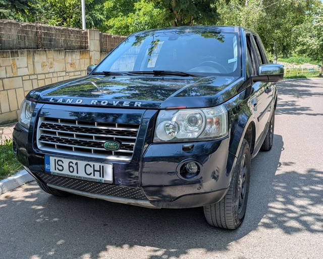 Land Rover Freelander 2 – 2.2 TD4 – 4x4 – Automat – 150 CP