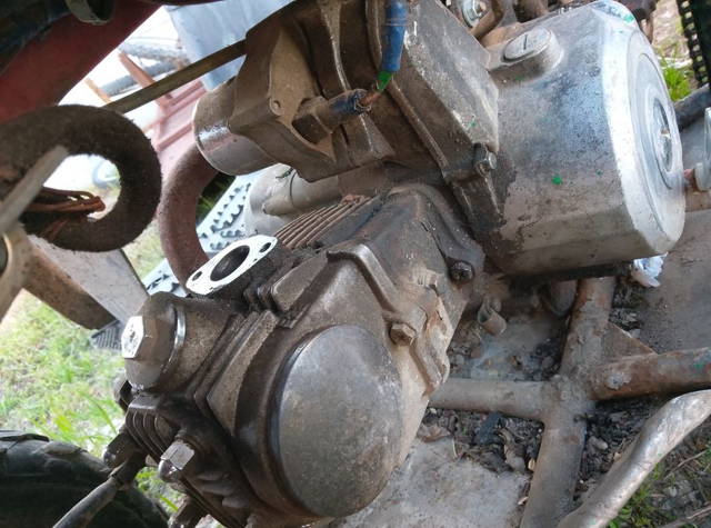 Vând Atv 125cc preț 1000 fix