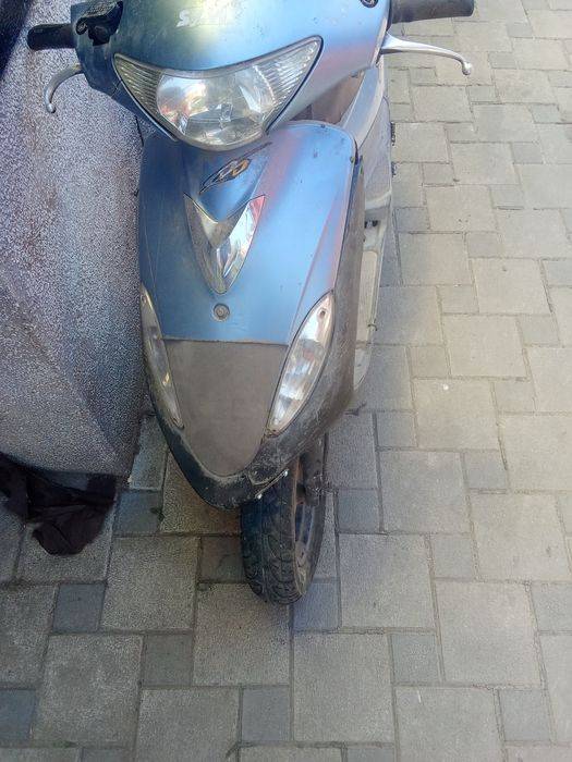 Vand sau schimb scuter 50 cc