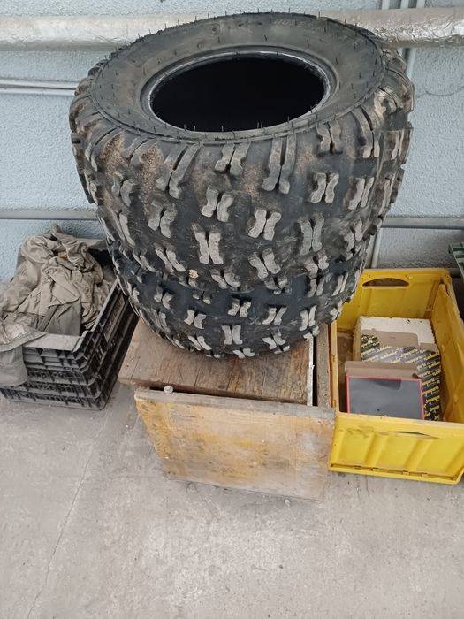 De vânzare anvelope atv