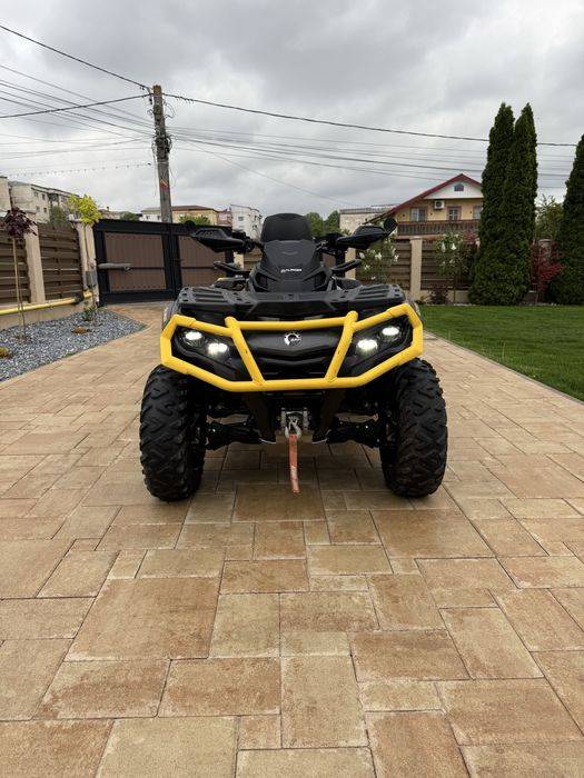ATV Can-AM Outlender 1000r