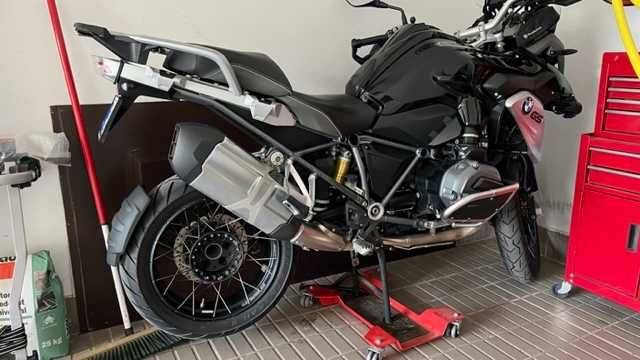 BMW R1200GS Triple Black 2016 Romania