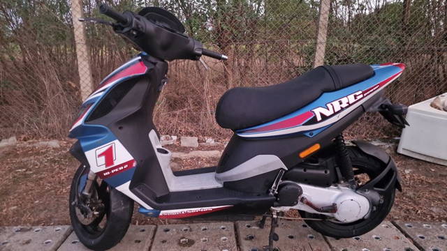 Vând Piaggio nrg mc4 Power