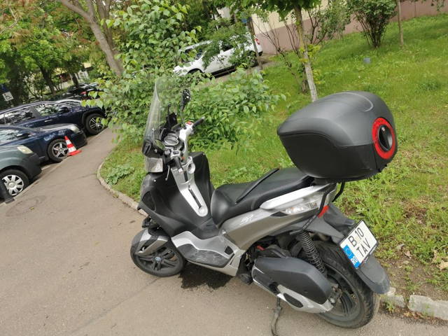 Moto Piaggio Mp3 Yourban 300 Lt