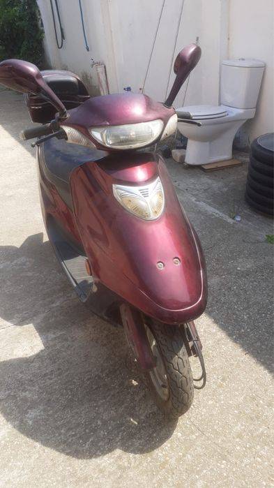 Scuter electric fara acumulatori