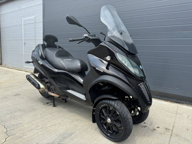 FunMoto vinde Piaggio Mp3 500 cm 2012 Permis cat B