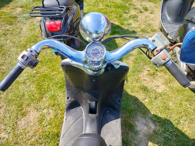 Vand scutere Aprilia si SYM