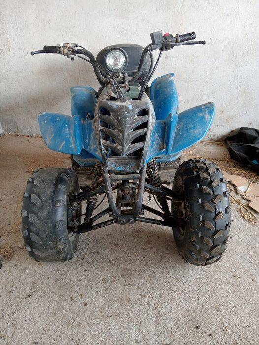 Vând   ATV   125