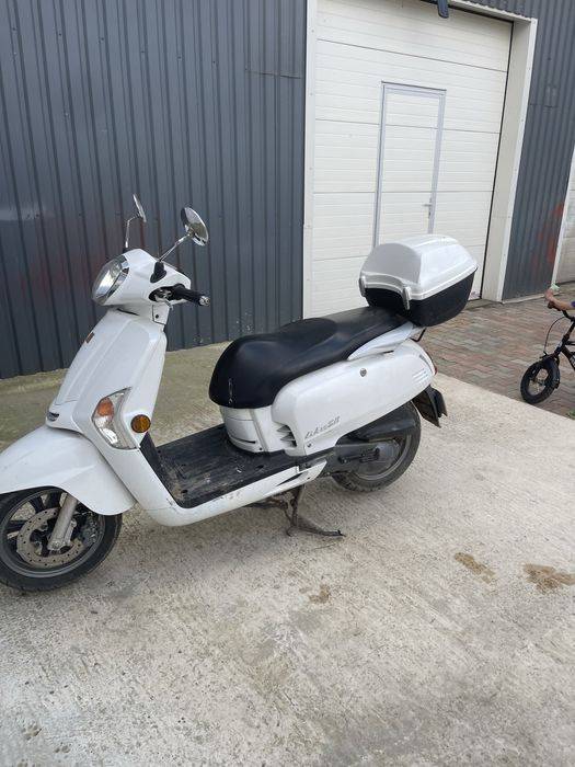 Scuter kymco motor 49