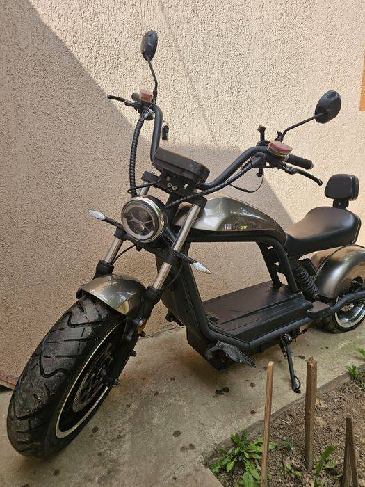 Scuter electric fara permis