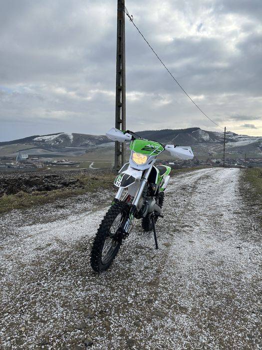 Cross barton 125