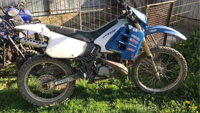 Vînd cross aprilia de 90 2t pret in lei