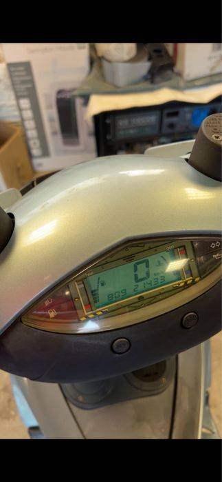 Aprilia Area 51 cu acte