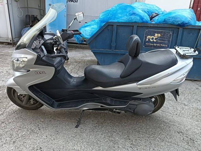 Vand Suzuki Burgman AN400 k7