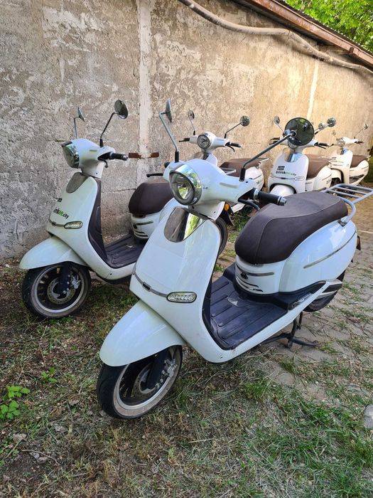 Vand scuter electric - locatie: Bucuresti