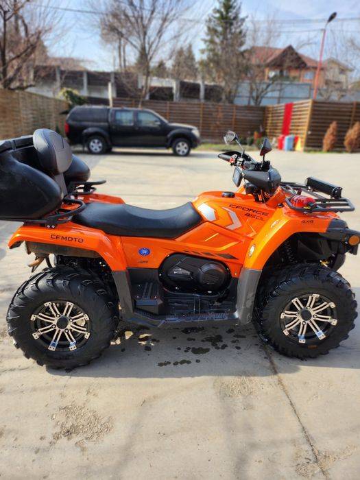 Vând atv cf moto