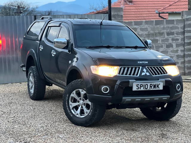 Mitsubishi L200 4x4 Warrior 2.5D 178cp lift kit2 este inaltata monster