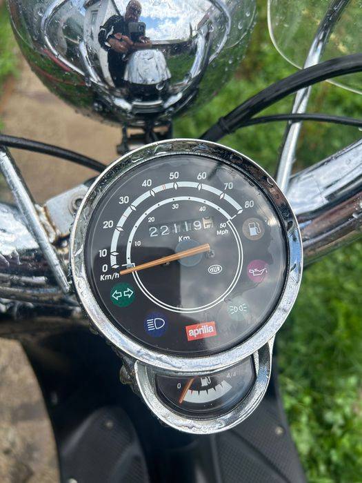 Scuter Aprilia Mojito Custom 50cc
