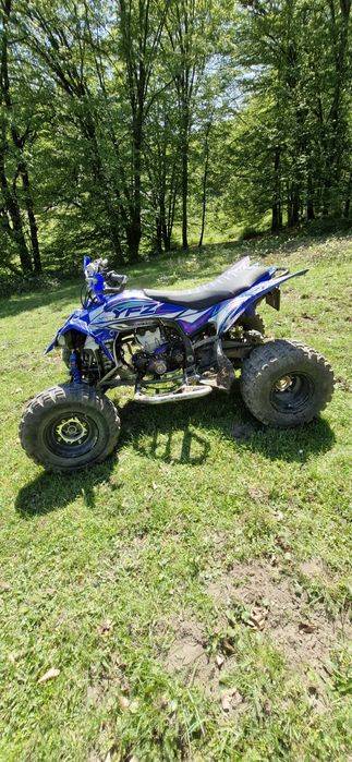 Vând yamaha yfz450