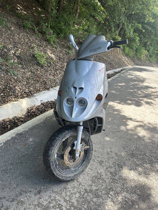 Vand scuter malaguti f12