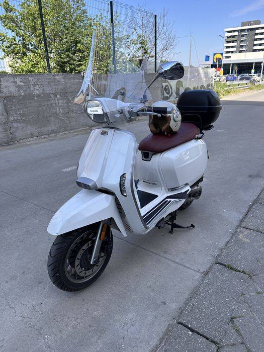 Lambretta V50 Special 2020