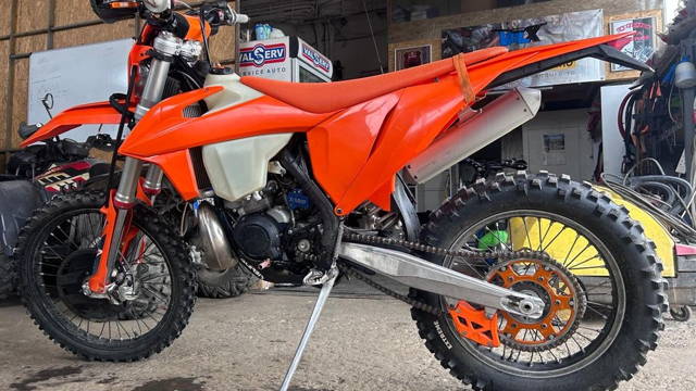 KTM 300cc 2T 2022
