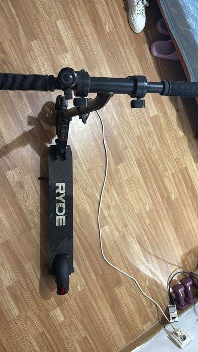 Trotineta electrica ryde preț 699 lei  nu trimit prin livrare olx