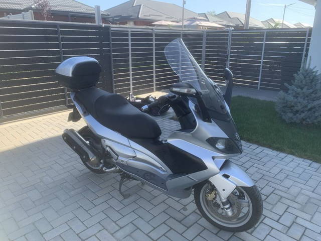 Gilera Nexus 500