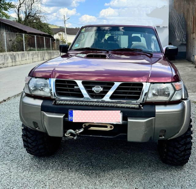 Nissan Patrol Y61