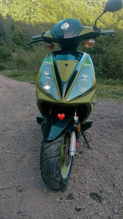 Vând scuter Explorer 50cc că nou