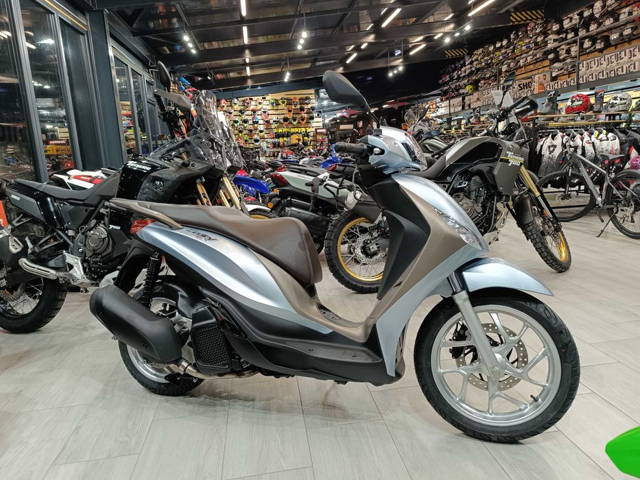 Piaggio Medley 125 ABS nou-se conduce cu B-stoc EST BIKE Campina