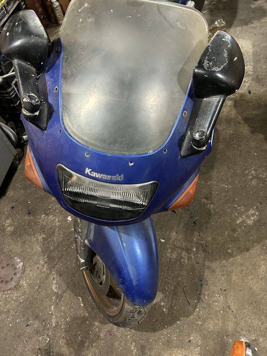 Kawasaki zzr 600