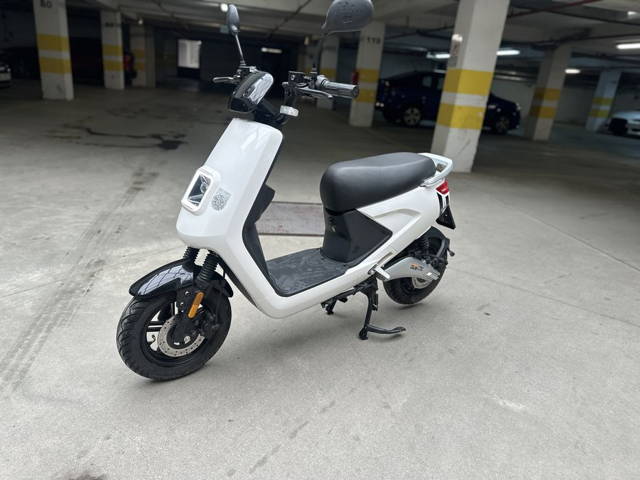 Scuter electric Alegra motor Bosch 2021 55km range
