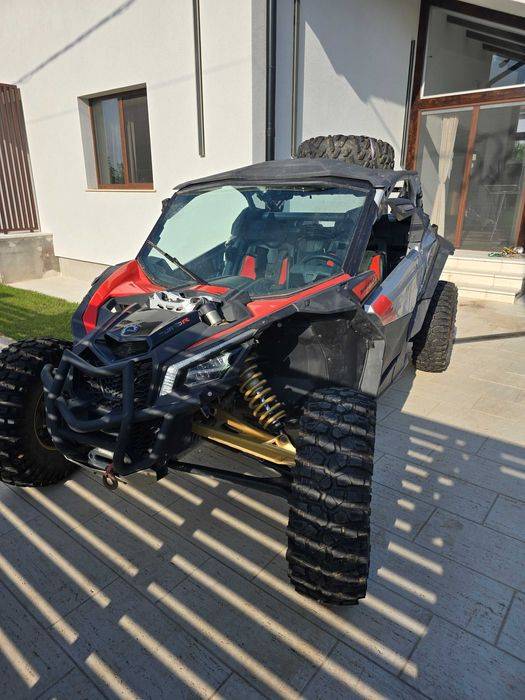 Can am Maverick X3