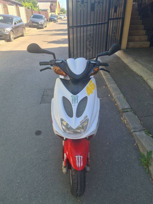 Vand scuter yamaha aerox