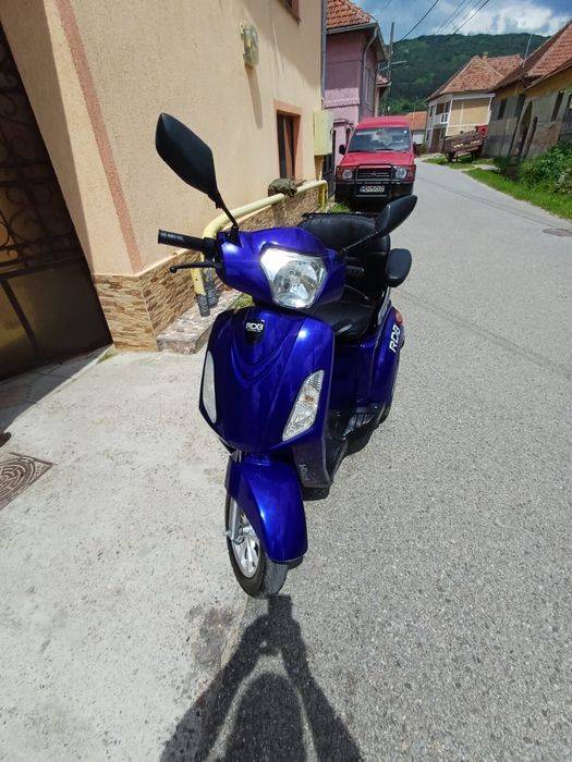 Triciclu electric