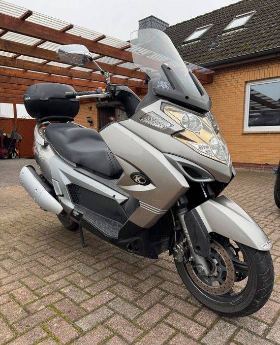 Kymco Myroad 700i