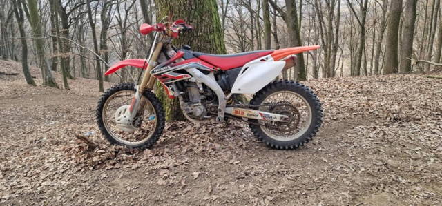 Honda CRF 450 cm³