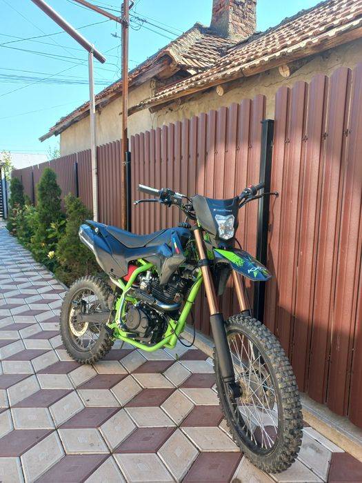 Vând kxd 150cc 4T