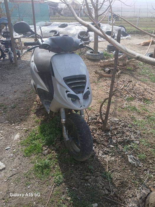Piaggio   c18100