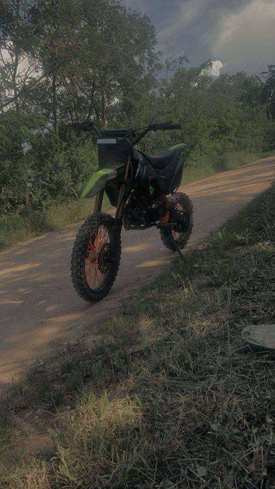 Cross 125 kxd. .