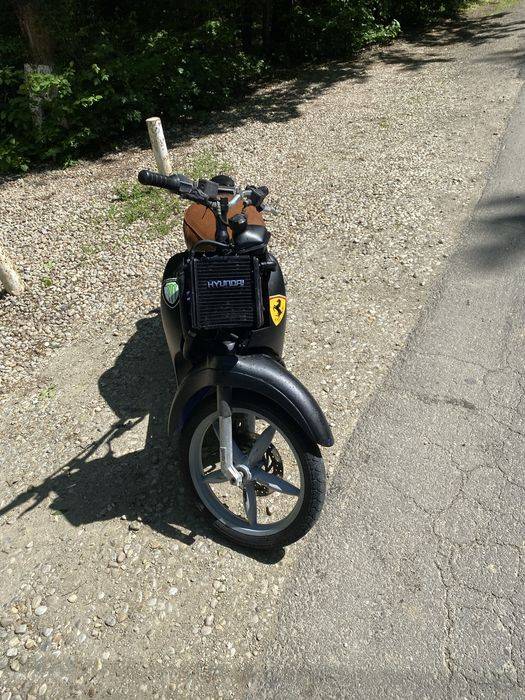 Vand sau schimb aprilia
