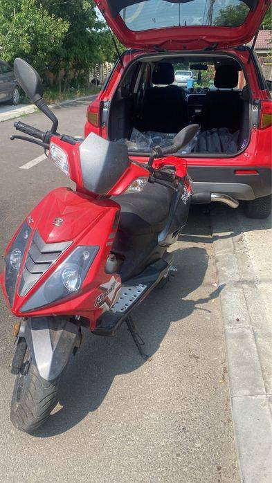 Scuter Explorer 50GT