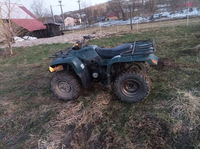 ATV Yamaha 400cc 4x4