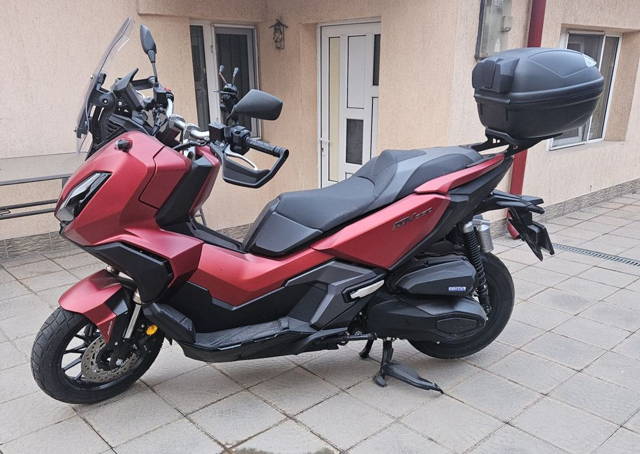 Honda ADV 350,   1640 Km