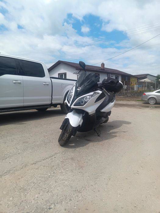 Kymco downtown 300 cc